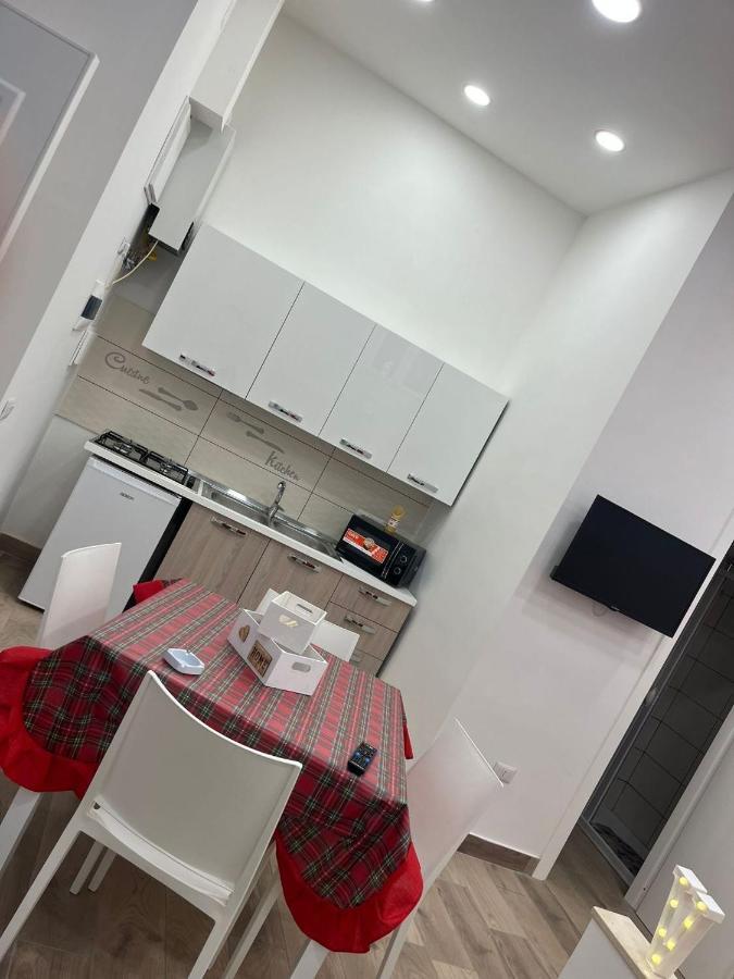 Vittoria Home Наполи Екстериор снимка